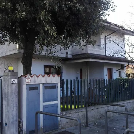 Bed & Breakfast Faggio Rosso 3*